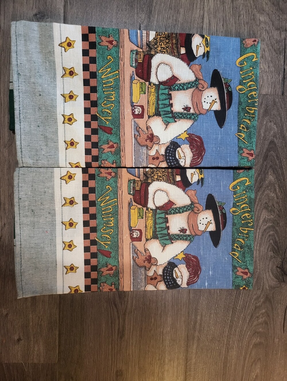 2 NWOT Linen Deb Strain Gingerbread Whimsey Snowman Towels Lithuania Grannycore